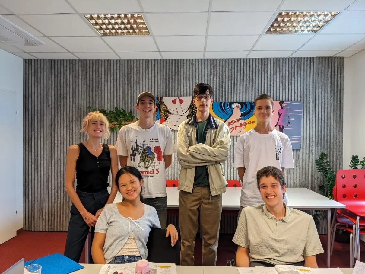 Cambridge Young Student Group Photo